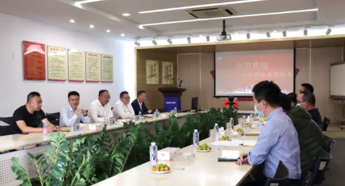 东莞市工信局与镇经发局领导莅临金年会参观指导